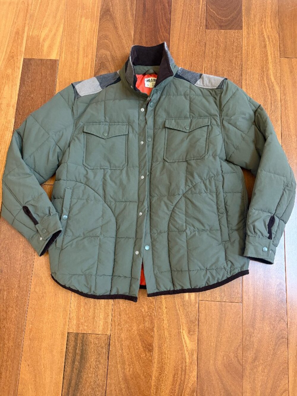 Lake & Trail olive green insulated shirt style puffer jacket